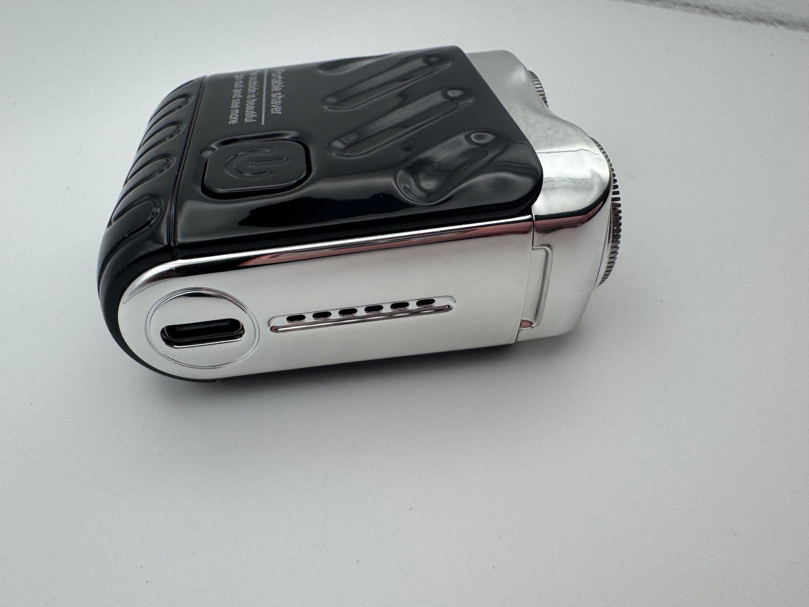 Mini USB-C Elektromos Borotva – Kétfejes Utazó Borotva