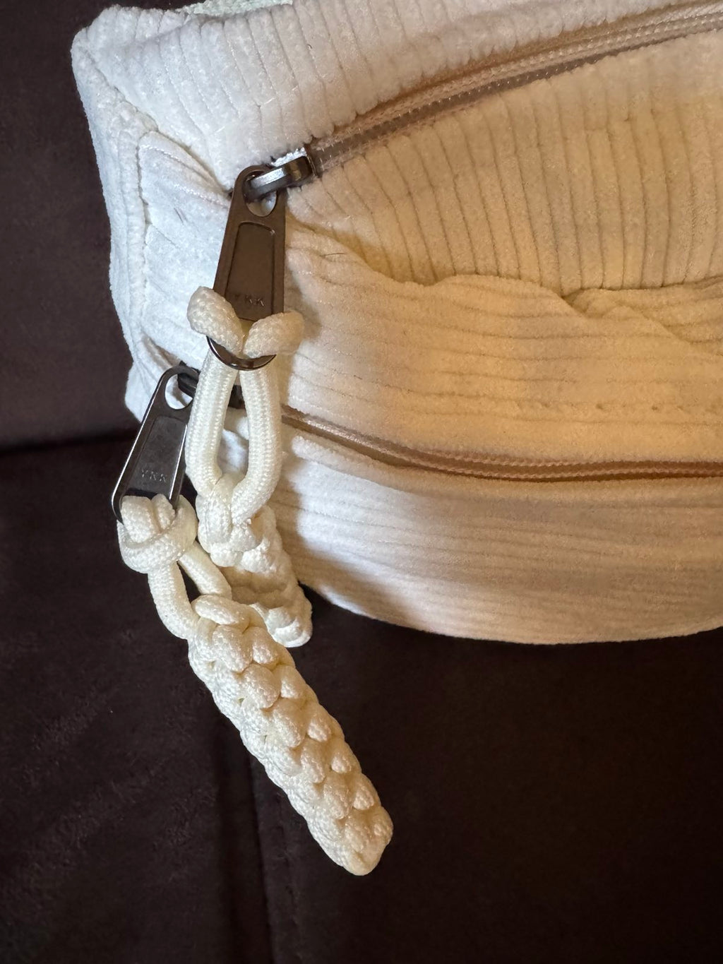 Kordbársony Crossbody Övtáska – Bézs