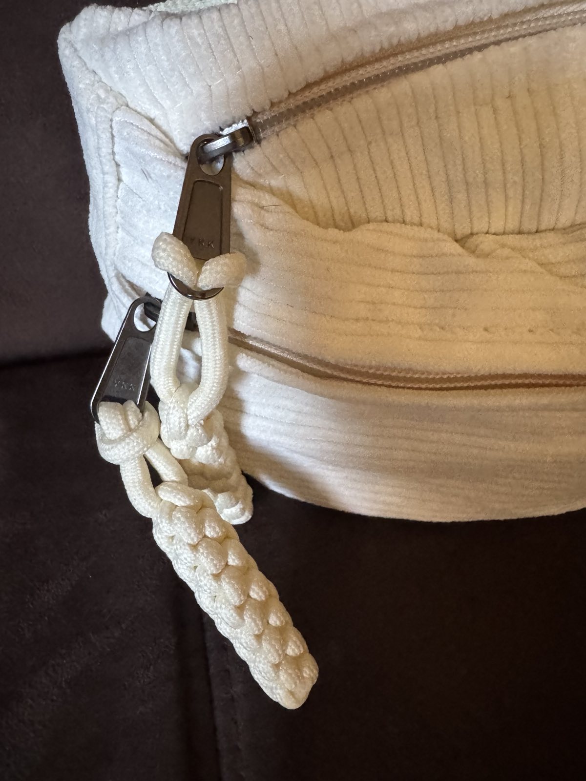 Kordbársony Crossbody Övtáska – Bézs