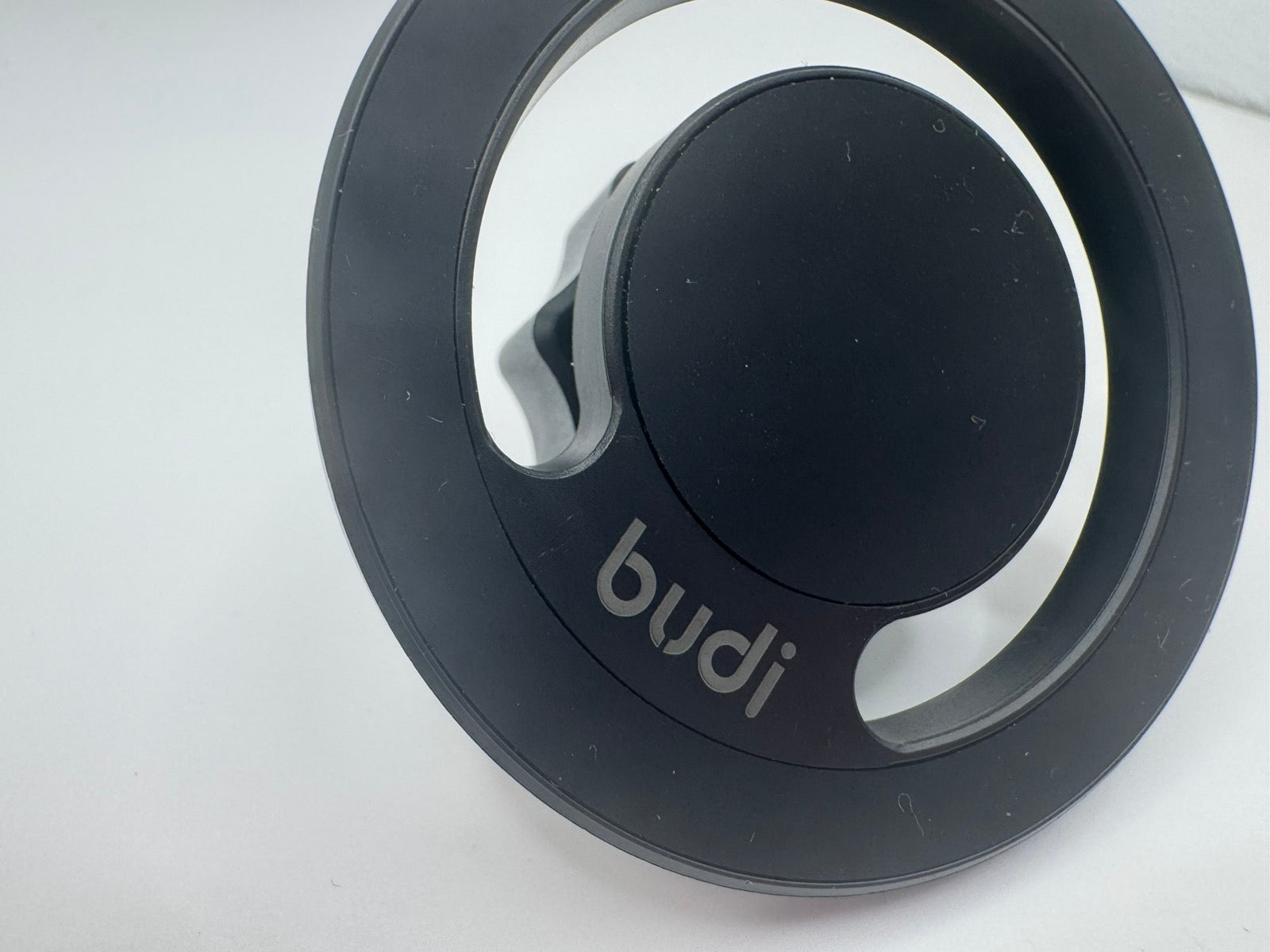 Budi  2 az 1-ben univerzális mágneses autós telefontartó (MagSafe kompatibilis)