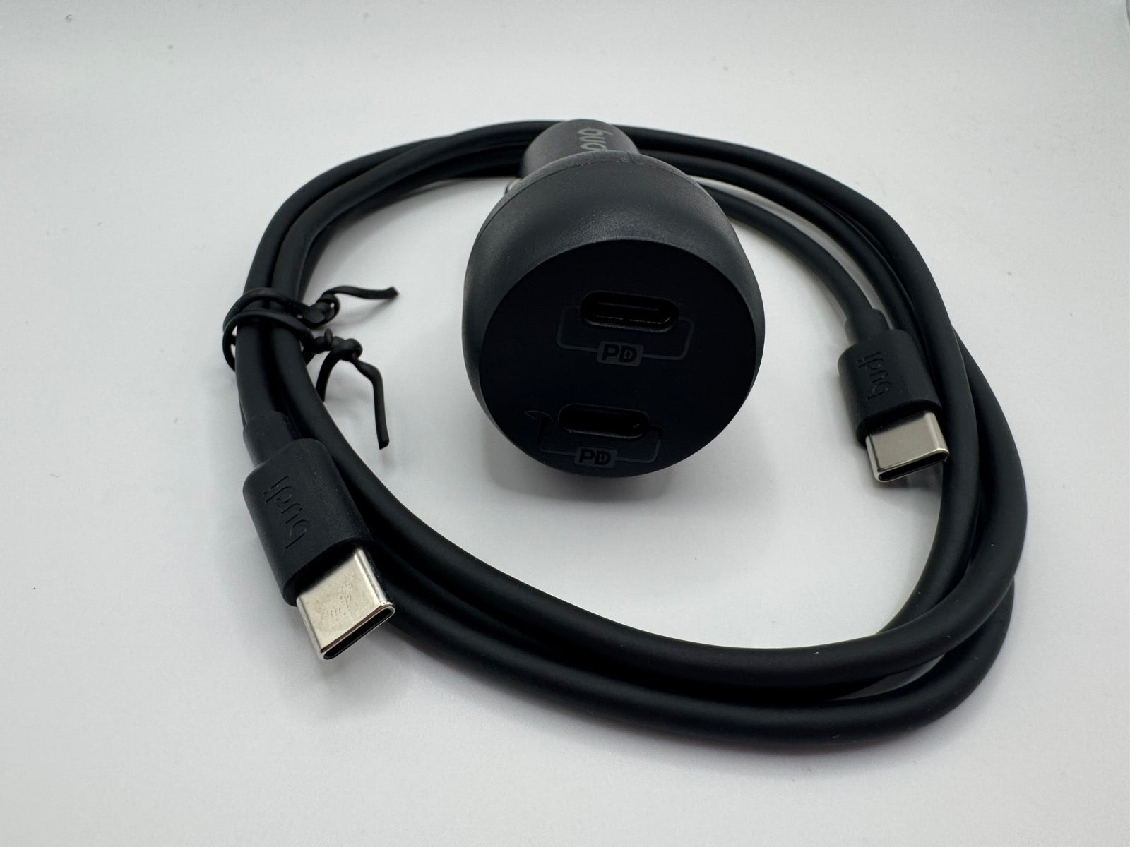 Budi 40W Dual PD autós gyorstöltő USB-C–USB-C kábellel